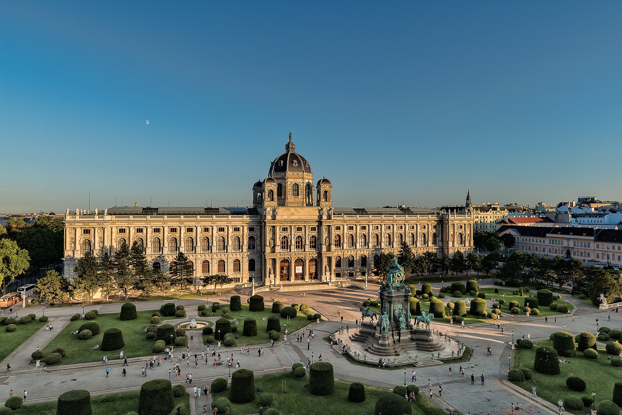 ハプスブルク家の至宝 ウィーン国立美術館 - JA