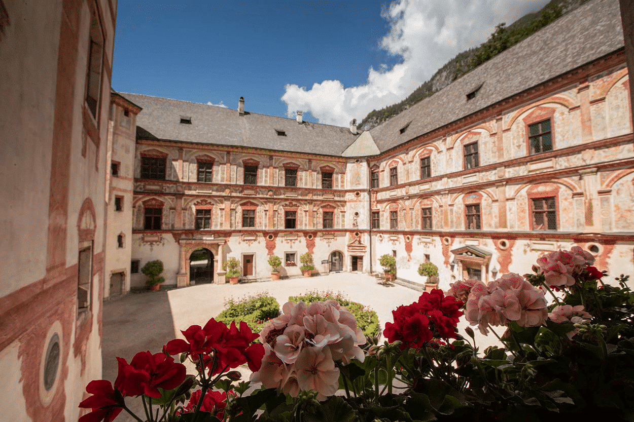 Schloss Tratzberg Innenhof